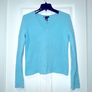 Carole Little Blue Angora & Lambs Wool V-Neck Sweater Sz M (fits small better)